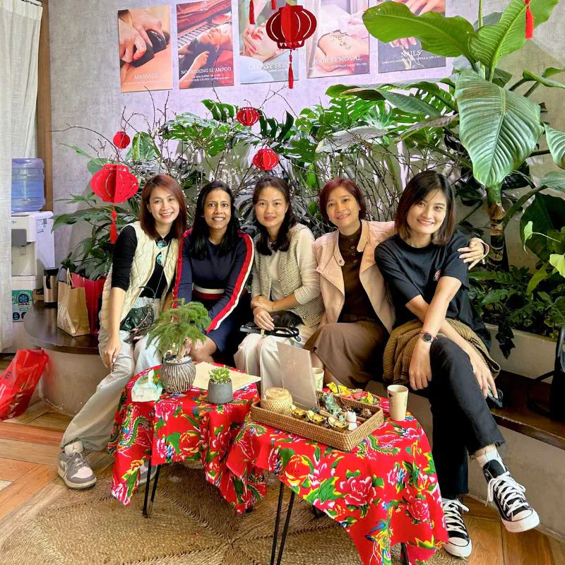 Khách hàng tại Nhà Spa