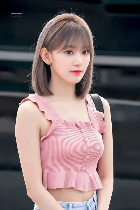 Tóc ngắn ngang vai