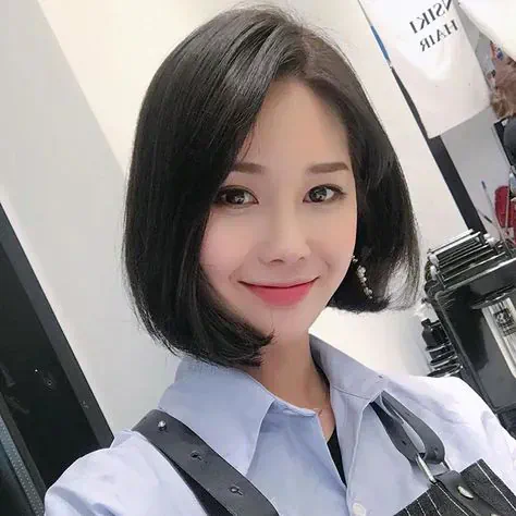 tóc ngắn uốn cúp đuôi